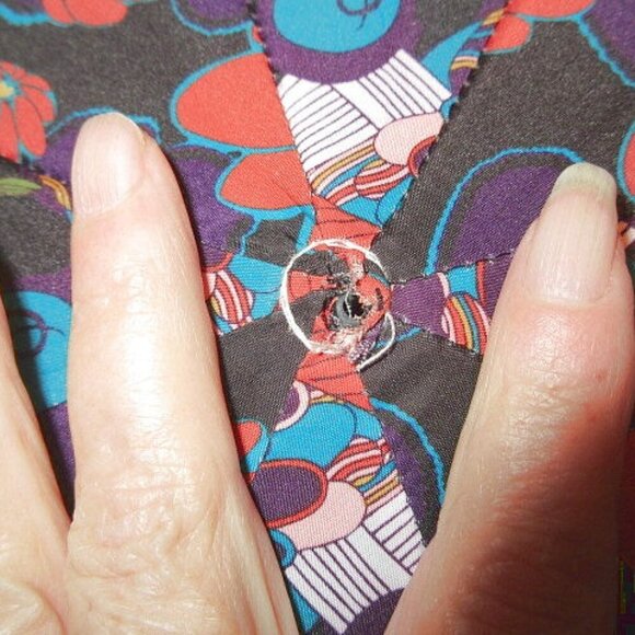 Vtg The Sak Happy & Free Compact Umbrella Crochet Bird Peace Love Nature Hippie - Picture 10 of 12